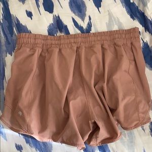 Lululemon Hotty hot shorts